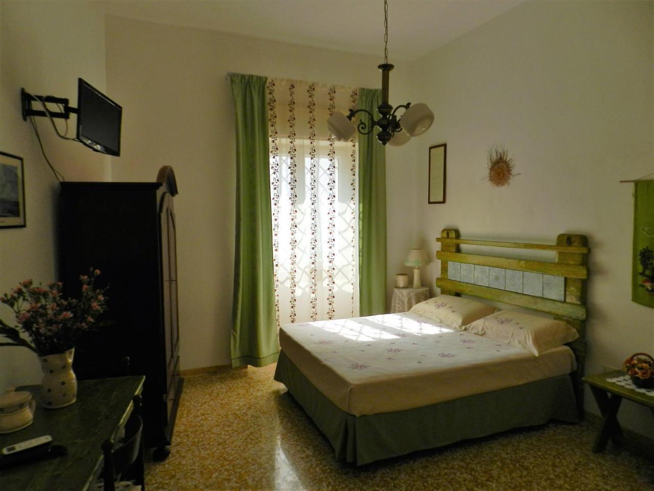 Casa Corte Con Terrazza ตาเวียโน ภายนอก รูปภาพ